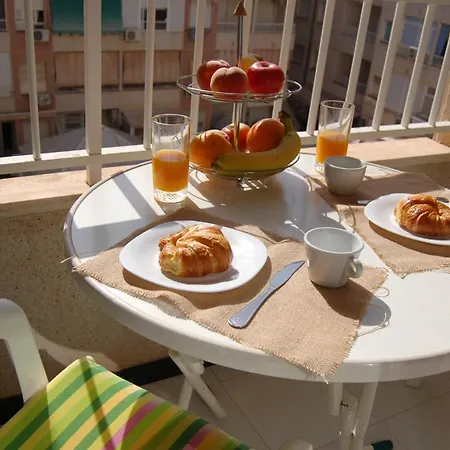 Apartment Cosy 200m From The Sea