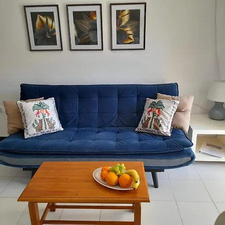 Cosy 200m From The Sea Apartamento