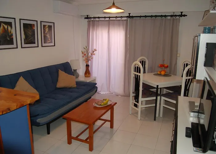 Cosy 200m From The Sea Torrevieja